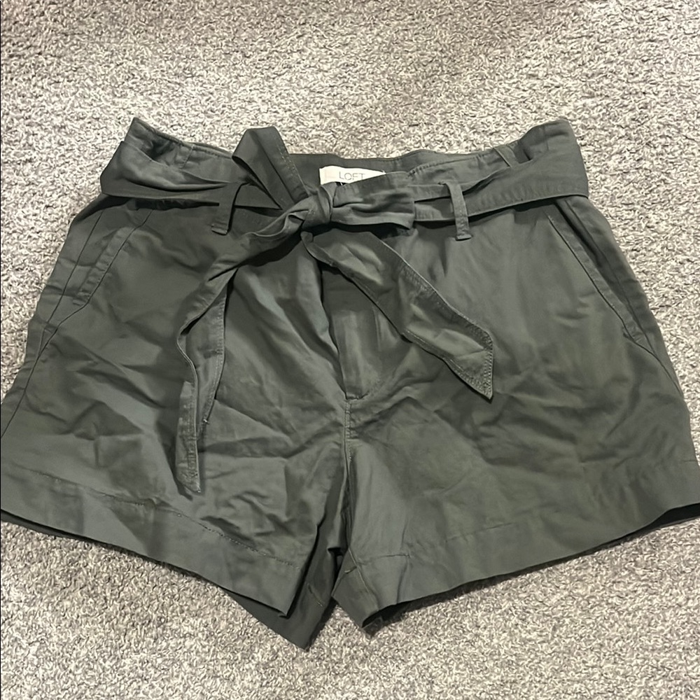 Loft Women's Green Shorts